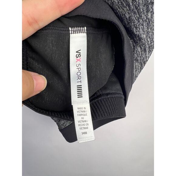 Victoria’s Secret VSX Sport Bra 34DD Gray Crossback Padded Wireless Bra - Picture 9 of 10